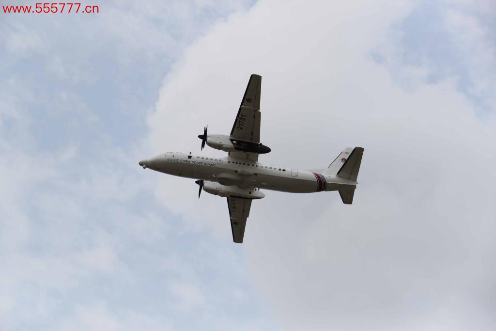 图为5月14日海警飞机在休渔海域进行空中巡查。（中国海警局南海分局供图）
